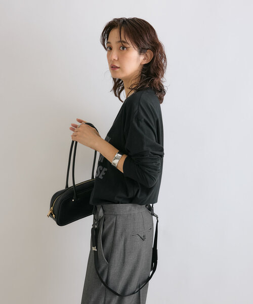 RIVE DROITE（リヴドロワ）の「【コーデのポイントに】CHOCOLATロンTee（Tシャツ/カットソー・レディース・ホワイト/ブラック/ブラウン・FREE）」の17枚目の写真