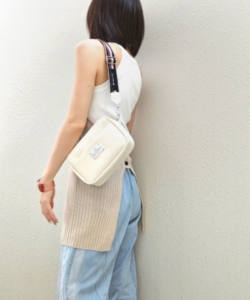 CRYSTAL BALL（クリスタルボール）の「ミオリトモ（ショルダーバッグ・レディース・ピンク/アイボリー/ブラック・FREE）」の2枚目の写真