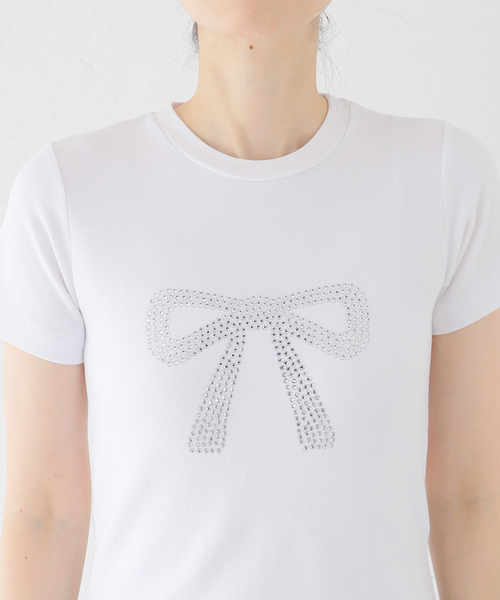 U by SPICK&SPAN(ユーバイスピックアンドスパン)の「リボンラインストーントップス(Tシャツ/カットソー・レディース・ホワイト・FREE)」の6枚目の写真