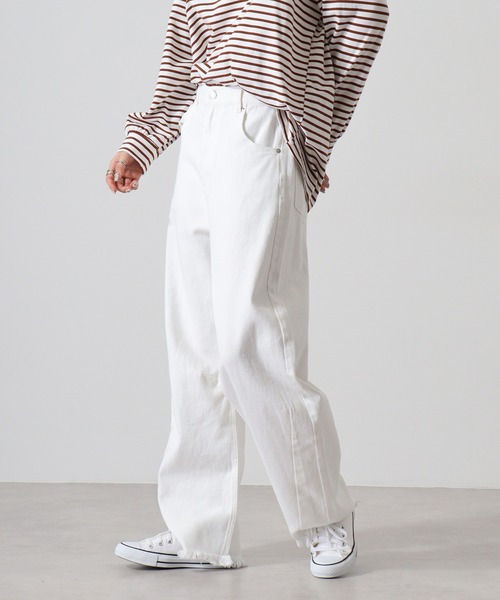 atONE(アットワン)の「加工デニムカーブパンツ(デニムパンツ・レディース・ブルー/オフホワイト/ブルー系その他2・M)」の15枚目の写真