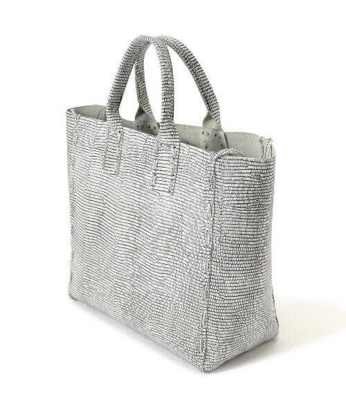 POMTATA(ポンタタ)の「POMTATA/ポンタタ/SAKU TOTE BAG(トートバッグ・レディース・ホワイト/ブラック・F)」の20枚目の写真