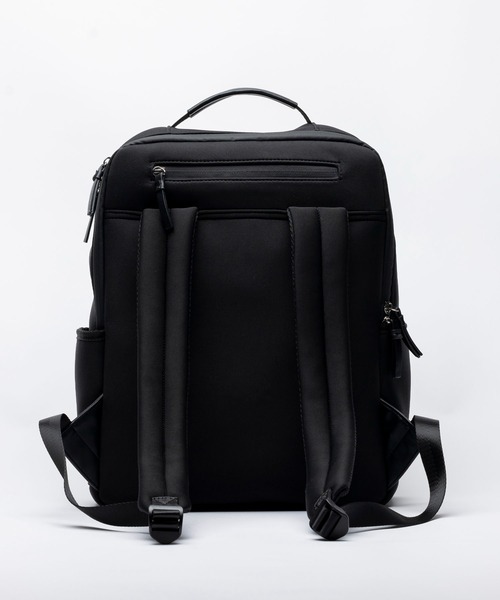 EDITA.(エディータ)の「EDITA. /エディータ. 洗える 大容量 軽量 A4 PC収納可能 13インチ ビジネス 旅行バッグ リュックサック バックパック 約15L(バックパック/リュック・レディース・ライトグレー/ブラック・FREE)」の5枚目の写真