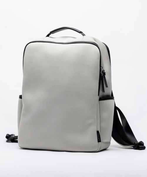 EDITA.(エディータ)の「EDITA. /エディータ. 洗える 大容量 軽量 A4 PC収納可能 13インチ ビジネス 旅行バッグ リュックサック バックパック 約15L(バックパック/リュック・レディース・ライトグレー/ブラック・FREE)」の11枚目の写真