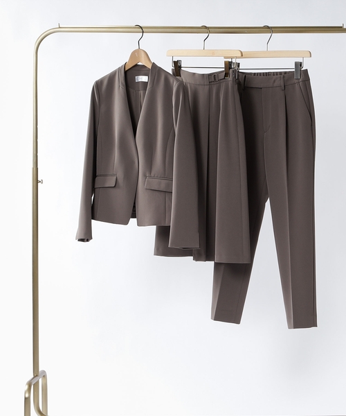 index(インデックス)の「◆ストレッチテーパードパンツ/セットアップ対応 【洗濯機洗い可/防シワ/イージーアイロン】(その他パンツ・レディース・ナチュラル/ブラウン系その他/ブラック・36/34/42/40/38)」の22枚目の写真