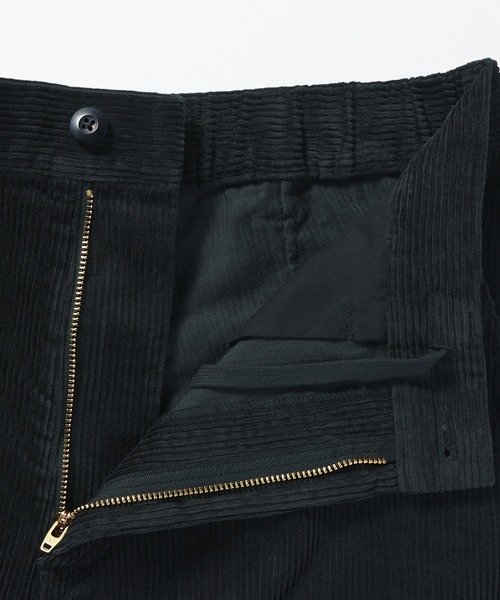 無印良品(ムジルシリョウヒン)の「紳士 木の実から作ったカポック混コーデュロイワイドパンツ(その他パンツ・メンズ・ダークブラウン/ブラウン系/ブラック・XL/L/M/S)」の9枚目の写真