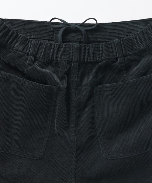 無印良品(ムジルシリョウヒン)の「紳士 木の実から作ったカポック混コーデュロイワイドパンツ(その他パンツ・メンズ・ダークブラウン/ブラウン系/ブラック・XL/L/M/S)」の10枚目の写真