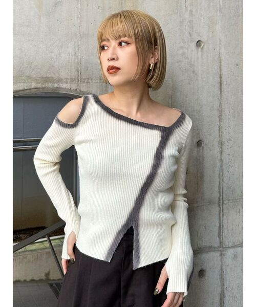 MURUA(ムルーア)の「カットアウトスプレーニット(ニット/セーター・レディース・グレー/モカ/ブルー/アイボリー・FREE)」の16枚目の写真