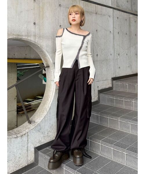 MURUA(ムルーア)の「カットアウトスプレーニット(ニット/セーター・レディース・グレー/モカ/ブルー/アイボリー・FREE)」の18枚目の写真