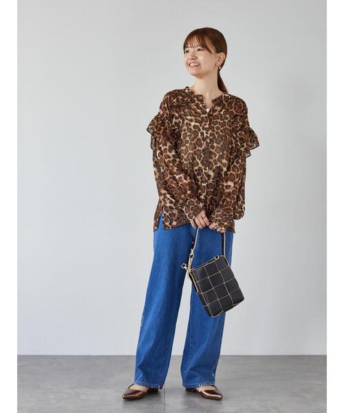 Lugnoncure(ルノンキュール)の「アソート柄フリルブラウス(シャツ/ブラウス・レディース・オフホワイト/ネイビー/ベージュ・F)」の5枚目の写真