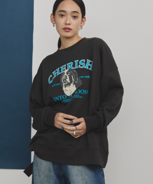 MERLOT（メルロー）の「相良刺繍＆ロゴプリントドッグスウェット（スウェット・レディース・ブラック/チャコールグレー/バーガンディー・FREE）」の4枚目の写真