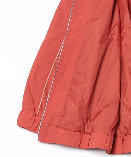 Maison Kitsune(メゾンキツネ)の「FLASH FOX LIGHT JACKET(ナイロンジャケット・レディース・ピンク系その他/ブラック系その他・XS/S/M)」の9枚目の写真