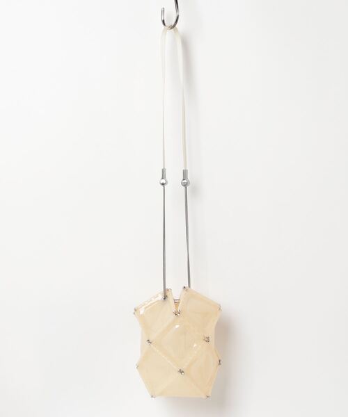 52 by HIKARUMATSUMURA（ゴジュウニバイヒカルマツムラ）の「52 BY HIKARUMATSUMURA(ゴジュウニ バイ ヒカルマツムラ) ASTERISK MEDIUM（ショルダーバッグ・レディース・クリーム・F）」の2枚目の写真