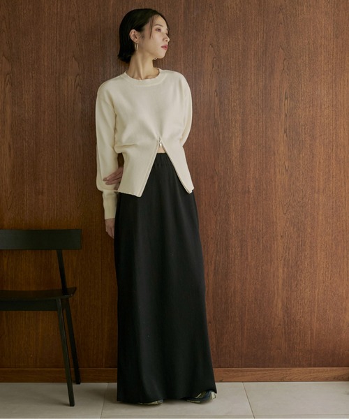 feepur（フェピュール）の「【ハンドウォッシャブル】裾ハーフジップクルーニット（ニット/セーター・レディース・ブラウン/ブラック/オフホワイト/グレー・MEDIUM）」の6枚目の写真