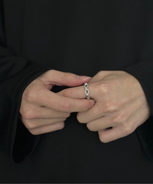 blatto(ブラット)の「【blatto 925silver】925シルバー クロス デザイン チェーンリング bla-ring-00738 N(リング・メンズ・シルバー系その他/ブラック/シルバー/クリア/ブルー・US10/US7)」の12枚目の写真