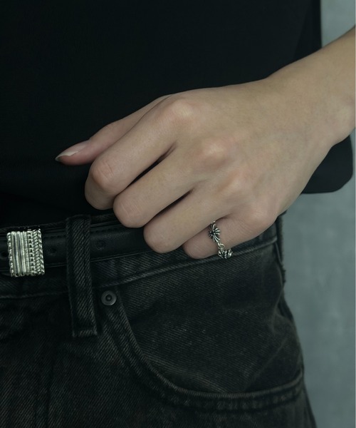 blatto(ブラット)の「【blatto 925silver】925シルバー クロス デザイン チェーンリング bla-ring-00738 N(リング・メンズ・シルバー系その他/ブラック/シルバー/クリア/ブルー・US10/US7)」の7枚目の写真