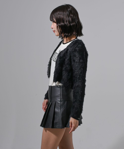 .KOM(ドットコム)の「A'GEM/9 × .kom 『.kom/ドットケーオーエム』ファークロップZIPUPトップス(ニット/セーター・レディース・ブラック/ホワイト・FREE)」の12枚目の写真