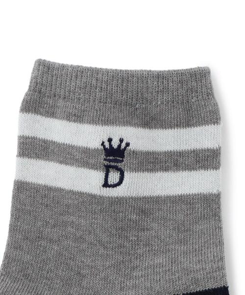 DRESSTERIOR（ドレステリア）の「ステッチ柄　ハーフソックス（ソックス/靴下・メンズ・ネイビー/ホワイト/レッド系1/グレー・00）」の6枚目の写真