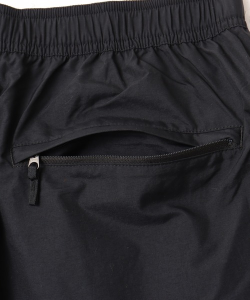 THE NORTH FACE（ザノースフェイス）の「THE NORTH FACE NUPTSE SHORT / ザ・ノース・フェイス ヌプシ ショーツ（その他パンツ・メンズ・ブラック/グレー・L/M/S/XL）」の7枚目の写真