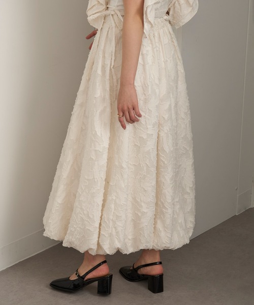 MAGASIN DE MODE Chou Chou(マガジンデモードシュシュ)の「【MAGASIN DE MODE Chou Chou】フリンジジャガードバルーンスカート XNN※(スカート・レディース・アイボリー/ブラック・FREE)」の5枚目の写真