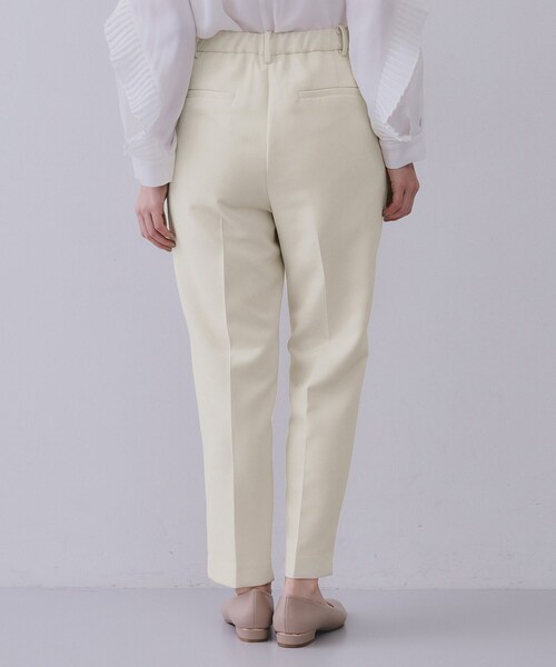 OPAQUE.CLIP（オペークドットクリップ）の「《通勤・セレモニー対応/セットアップ対応》ステップヘムテーパードパンツ【洗濯機洗い可】（その他パンツ・レディース・ブラック/オフホワイト・40/38/42/36）」の13枚目の写真