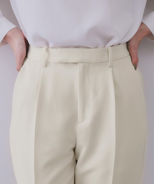 OPAQUE.CLIP（オペークドットクリップ）の「《通勤・セレモニー対応/セットアップ対応》ステップヘムテーパードパンツ【洗濯機洗い可】（その他パンツ・レディース・ブラック/オフホワイト・40/38/42/36）」の14枚目の写真