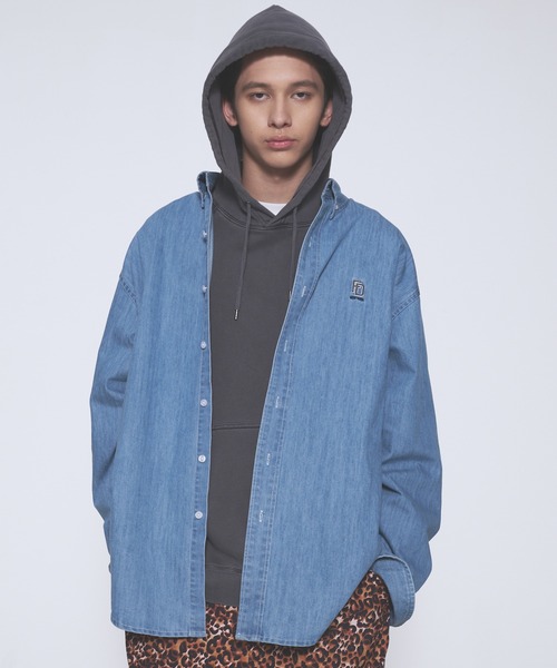 FIRST DOWN（ファーストダウン）の「7.4オンス デニム シャツ（シャツ/ブラウス・メンズ・ライトインディゴブルー/ブラック/インディゴブルー・XL/M/L）」の3枚目の写真