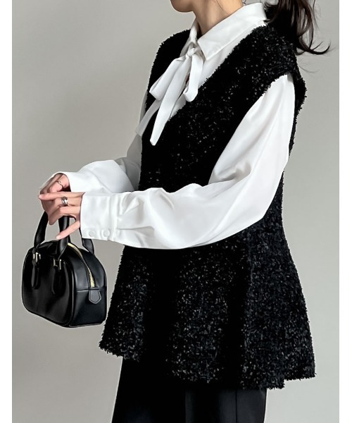 Re:EDIT（リエディ）の「[2025SS COLLECTION]リボンヤーンVネック