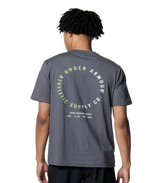 UNDER ARMOUR(アンダーアーマー)の「UAモチベート グラフィック ショートスリーブ Tシャツ(トレーニング/メンズ)(Tシャツ/カットソー・メンズ・グレー×ホワイト・S/M/L/2XL/XL/3XL/5XL/4XL)」の13枚目の写真