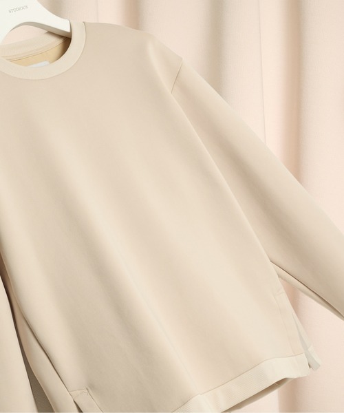 STUDIOUS（ステュディオス）の「【STUDIOUS】FEELS GOOD SIDESLIT SWEAT（スウェット・メンズ・グレー/ライトベージュ/ブラック・2/1）」の3枚目の写真