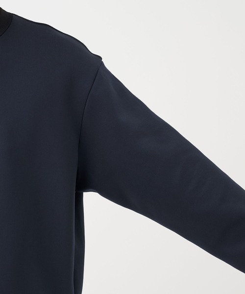 STUDIOUS（ステュディオス）の「【STUDIOUS】FEELS GOOD SIDESLIT SWEAT（スウェット・メンズ・グレー/ライトベージュ/ブラック・2/1）」の9枚目の写真