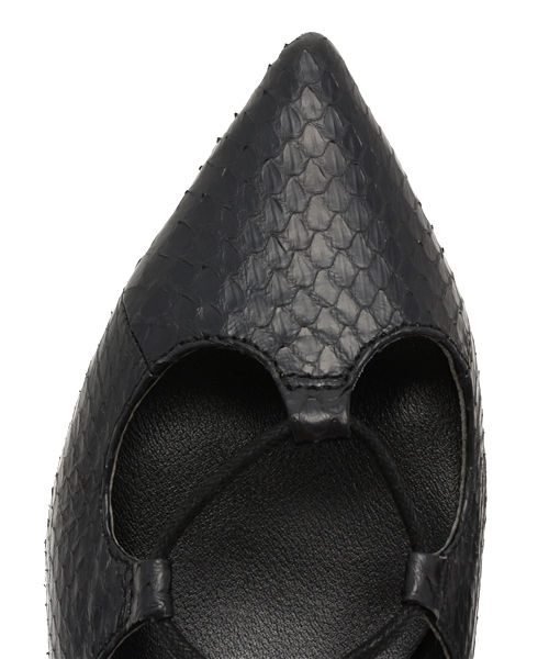 TSURU（ツル）の「【TSURU by MARIKO OIKAWA】Ferrisレースアップシューズ（サンダル・レディース・ブラック/ブラウン・M/S）」の9枚目の写真