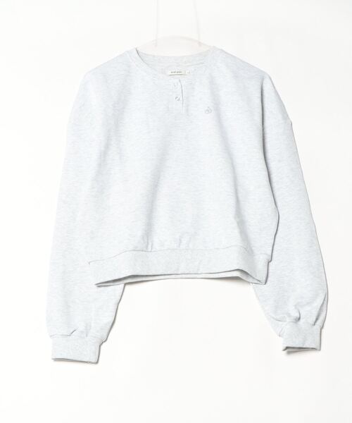 KIRSH(キルシー)の「KIRSH PLAIN BUTTON POINT SWEATSHIRT キルシー プレイン ボタン ポイント スウェット(スウェット・レディース・グレー/ダークネイビー・ONE SIZE)」の4枚目の写真