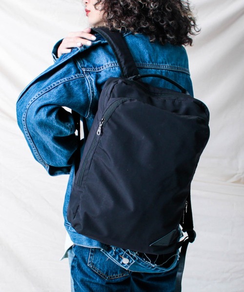 ADAM PATEK(アダムパテック)の「【RS】【ADAM PATEK】/【Alamo】BREATHATEC Square Backpack(バックパック/リュック・メンズ・ネイビー・ONESIZE)」の2枚目の写真