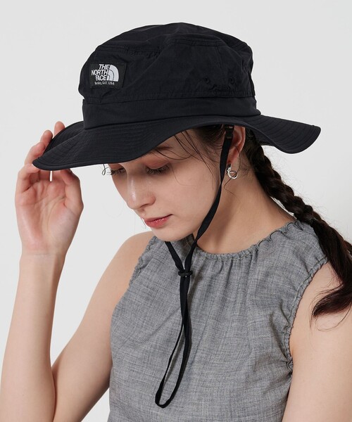 THE NORTH FACE（ザノースフェイス）の「＜THE NORTH FACE＞ホライズン ハット-UVケア-（ハット・レディース・ブラック/ベージュ/オリーブ・M）」の7枚目の写真