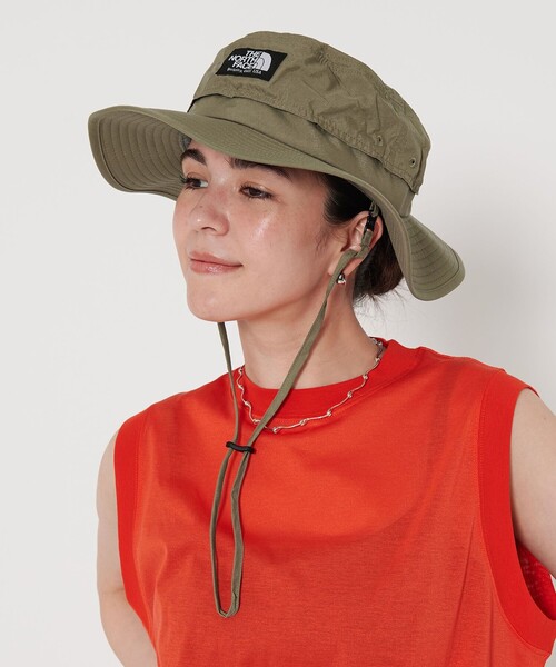 THE NORTH FACE（ザノースフェイス）の「＜THE NORTH FACE＞ホライズン ハット-UVケア-（ハット・レディース・ブラック/ベージュ/オリーブ・M）」の9枚目の写真