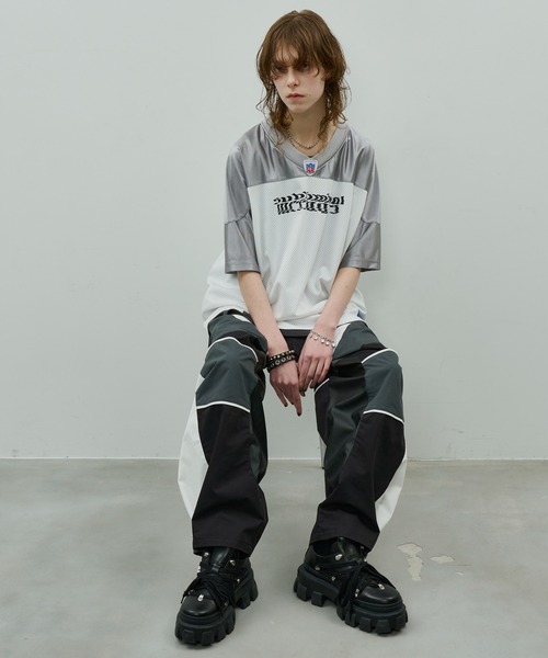 AIVER(アイバー)の「AIVER フットボールゲームシャツ(Tシャツ/カットソー・メンズ・ブラック/シルバー/ダークグレー・SMALL/MEDIUM/LARGE)」の5枚目の写真