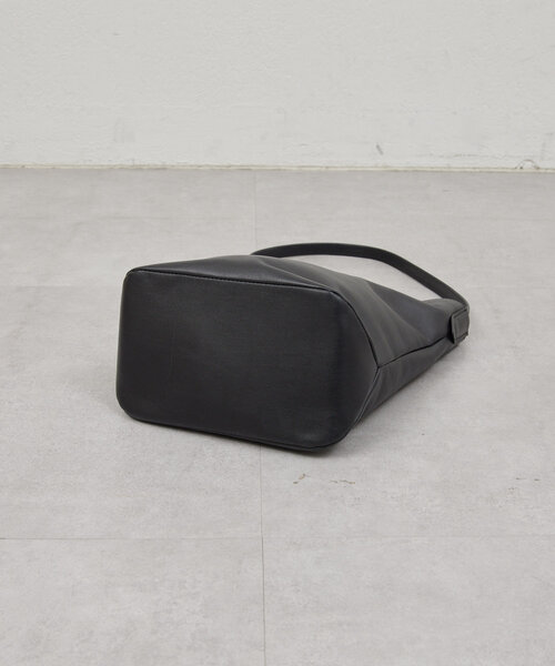 GALLARDAGALANTE(ガリャルダガランテ)の「【2.718】ワンハンドルトートバッグ(トートバッグ・レディース・ブラック/シルバー/ゴールド・FREE)」の7枚目の写真