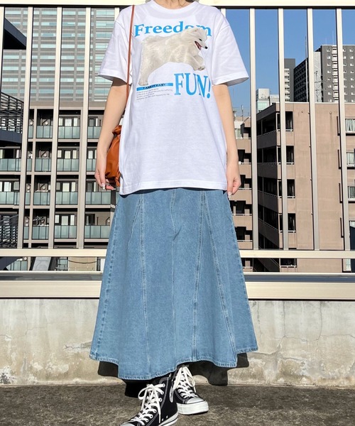 spiritoso(スピリトーゾ)の「【spiritoso】FREEDOM FUN シートプリントTシャツ(Tシャツ/カットソー・レディース・オートミール/ブラック/ホワイト・LARGE/MEDIUM)」の15枚目の写真