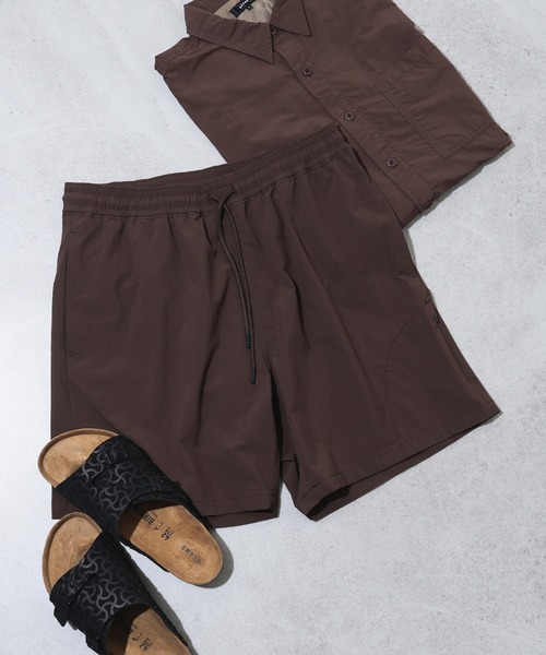 BEAMS（ビームス）の「BEAMS / CODURA（R） アクティブ ショーツ【セットアップ対応】（その他パンツ・メンズ・オリーブ/ブラウン/ダークネイビー・M/S/XL/L）」の2枚目の写真