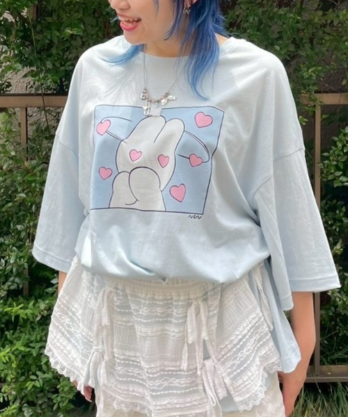 Candy Stripper(キャンディストリッパー)の「【nsn】siroiusagichan BIG BIG Tシャツ(Tシャツ/カットソー・レディース・オフホワイト/ライトブルー/ブラック/ピンク・FREE)」の4枚目の写真