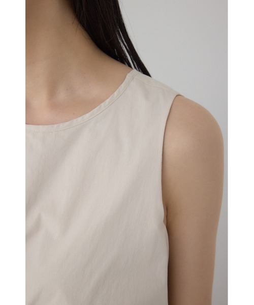 PLUS(プラス)の「【PLUS】【身長/骨格別着用画像あり】シャーリングボリュームバルーンワンピース 夏服 春服 秋服 ノースリーブ 体系カバー(ワンピース・レディース・ライム/ブラック/ライトベージュ・SMALL/MEDIUM)」の7枚目の写真