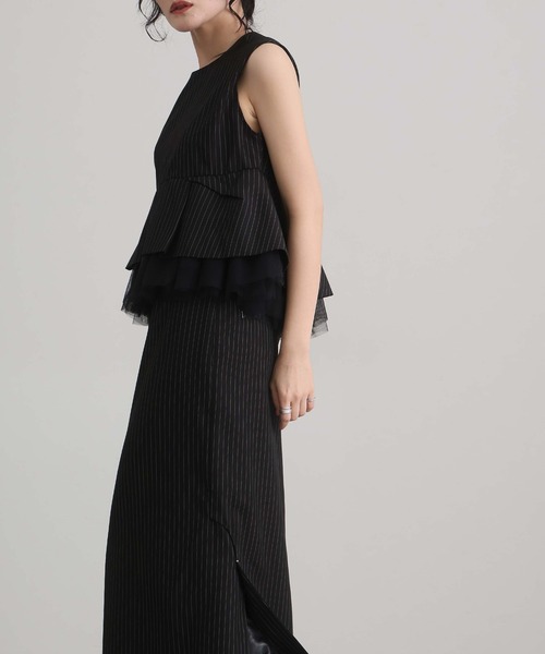 【緊急値下げ】美品♥︎ ストライプ　夏用お呼ばれドレス セール】ペプラムセットアップピンストライプVネックパーティー