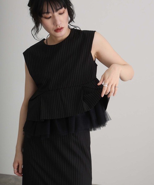 atlo(アトロ)の「ペプラム セットアップ ピンストライプVネック パーティー ドレス お呼ばれ ノースリーブ&ミモレ丈 同窓会 成人式 フォーマル オケージョンドレス 結婚式 二次会 (ドレス・レディース・ベージュ/ブラック・M)」の5枚目の写真