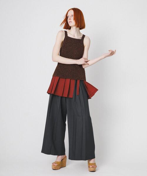 LAATO（ラート）の「mosa knit camisole（キャミソール・レディース・ブラウン/グリーン・FREE）」の4枚目の写真