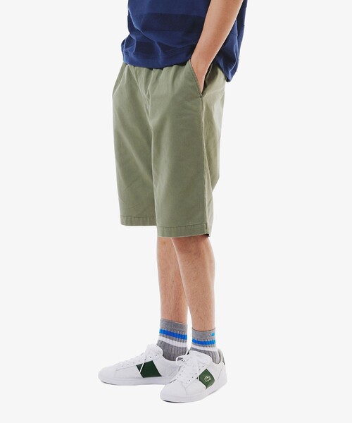LACOSTE(ラコステ)の「イージークラシックチノショーツ(その他パンツ・メンズ・カーキ/ベージュ/ネイビー・42/38/46)」の3枚目の写真