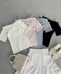 パールチェーンオフショルフリルニット