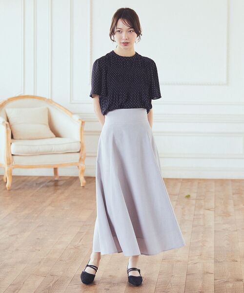 earth music&ecology(アースミュージックアンドエコロジー)の「マジョリカプリーツ半袖ブラウス(シャツ/ブラウス・レディース・アイボリー/ブラック/サックスブルー/ピンクベージュ/ブルー系その他3・FREE)」の11枚目の写真