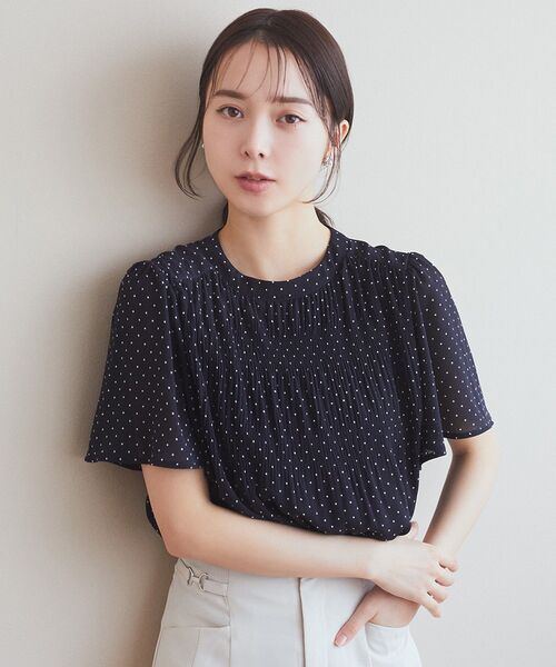 earth music&ecology(アースミュージックアンドエコロジー)の「マジョリカプリーツ半袖ブラウス(シャツ/ブラウス・レディース・アイボリー/ブラック/サックスブルー/ピンクベージュ/ブルー系その他3・FREE)」の13枚目の写真