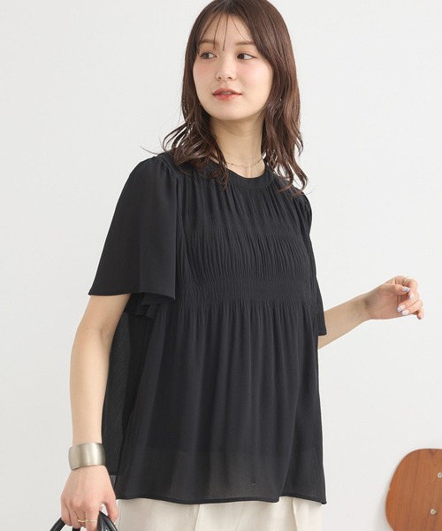 earth music&ecology(アースミュージックアンドエコロジー)の「マジョリカプリーツ半袖ブラウス(シャツ/ブラウス・レディース・アイボリー/ブラック/サックスブルー/ピンクベージュ/ブルー系その他3・FREE)」の2枚目の写真