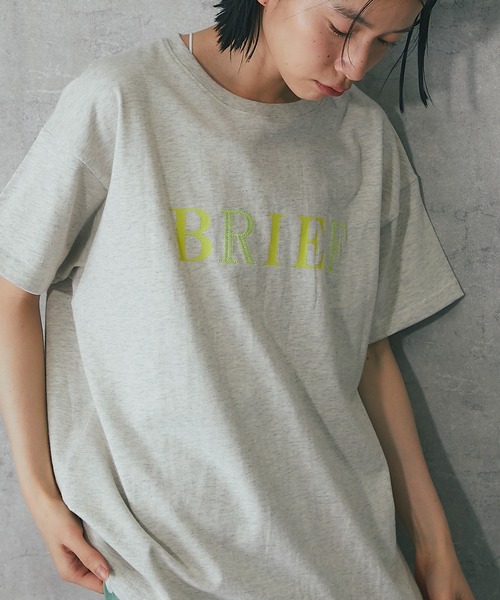 ANOTHER S（アナザーエス）の「ポイント刺繍ロゴTシャツ（Tシャツ/カットソー・レディース・杢グレー/ホワイト/チャコールグレー/ブラック・FREE）」の10枚目の写真